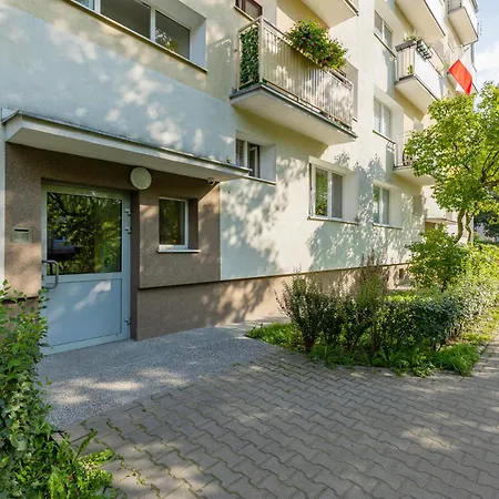 Lägenhet Elekcyjna With Balcony By Renters *