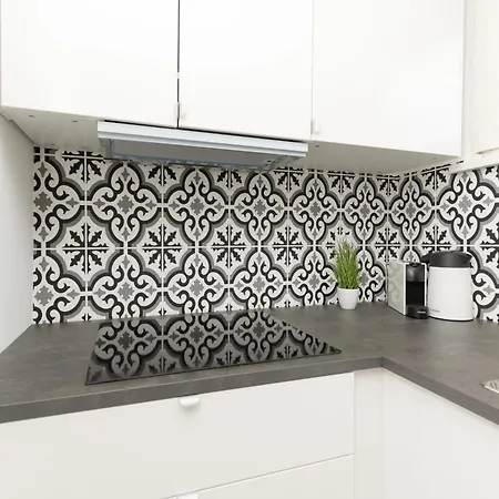 Апартаменты Elekcyjna With Balcony By Renters Варшава