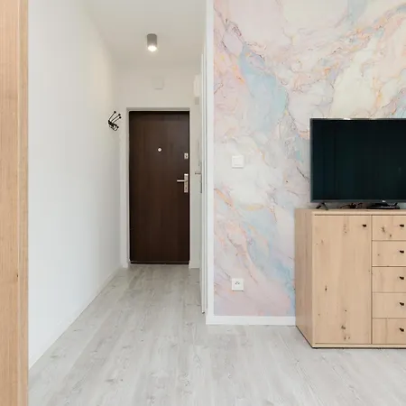 아파트 Elekcyjna With Balcony By Renters