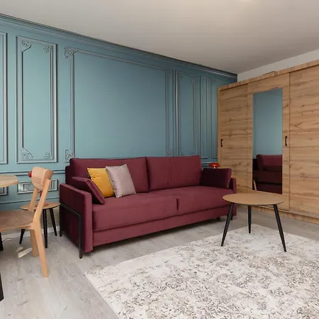 Elekcyjna With Balcony By Renters * Varsovia